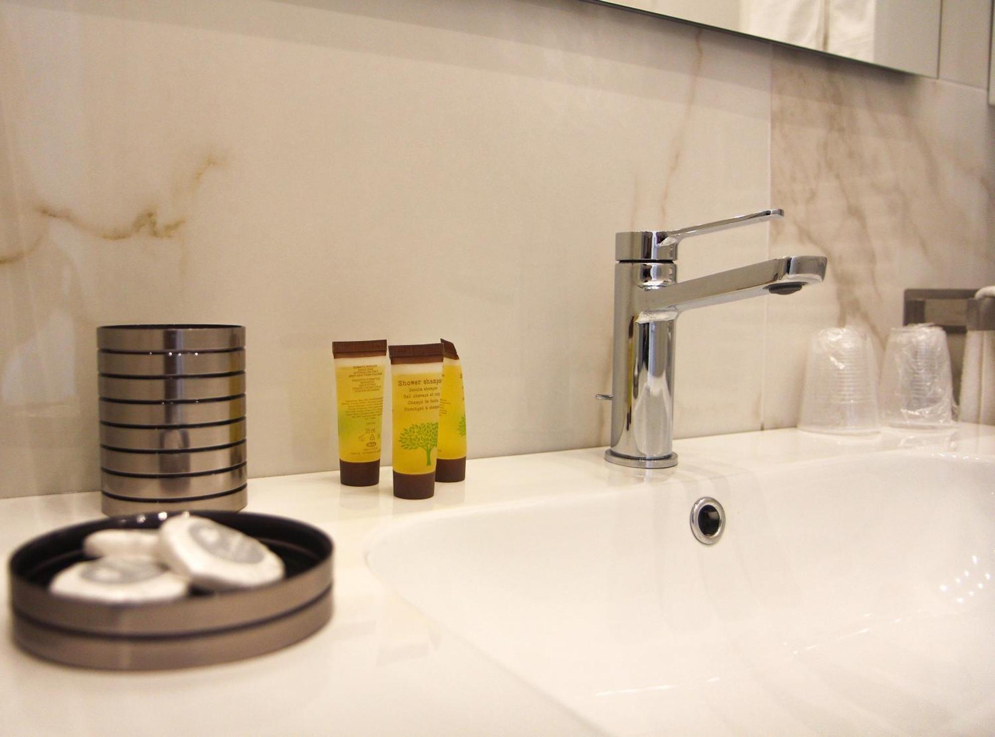 ויקו אקוונסה Villa Agostino Luxury B&B מראה חיצוני תמונה